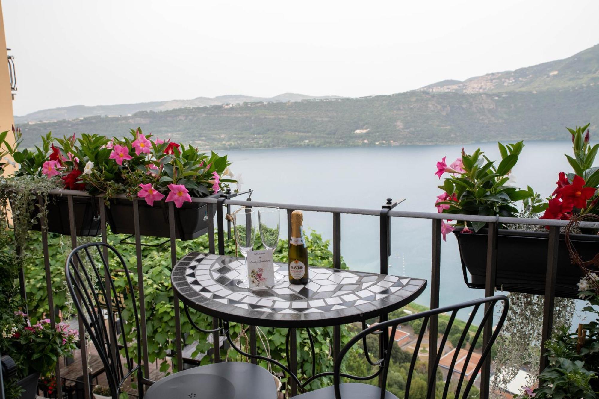 B&B Carpe Diem Vista Lago Castel Gandolfo Exteriér fotografie