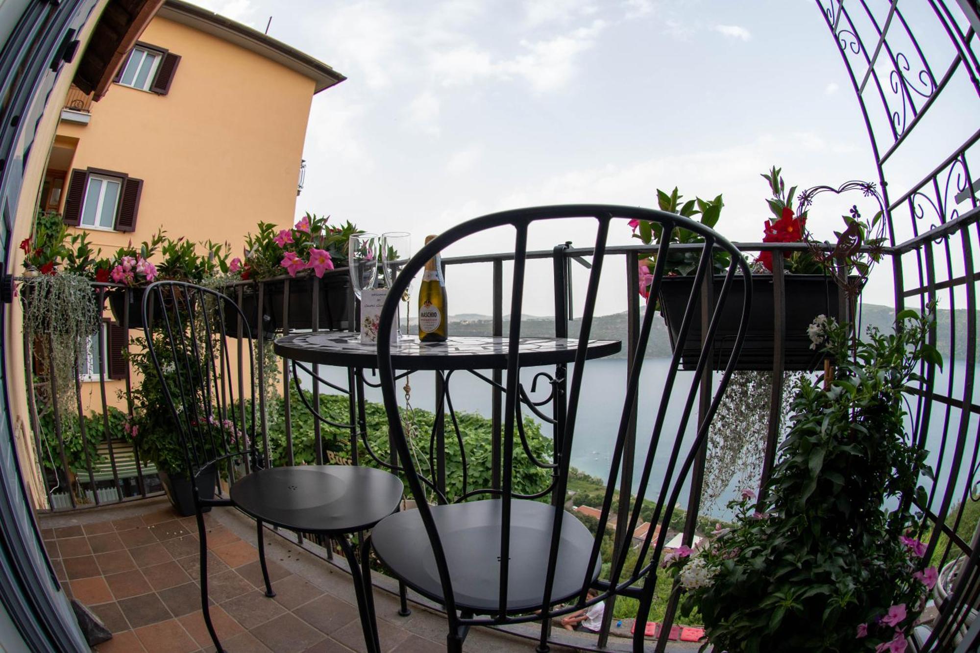 B&B Carpe Diem Vista Lago Castel Gandolfo Exteriér fotografie