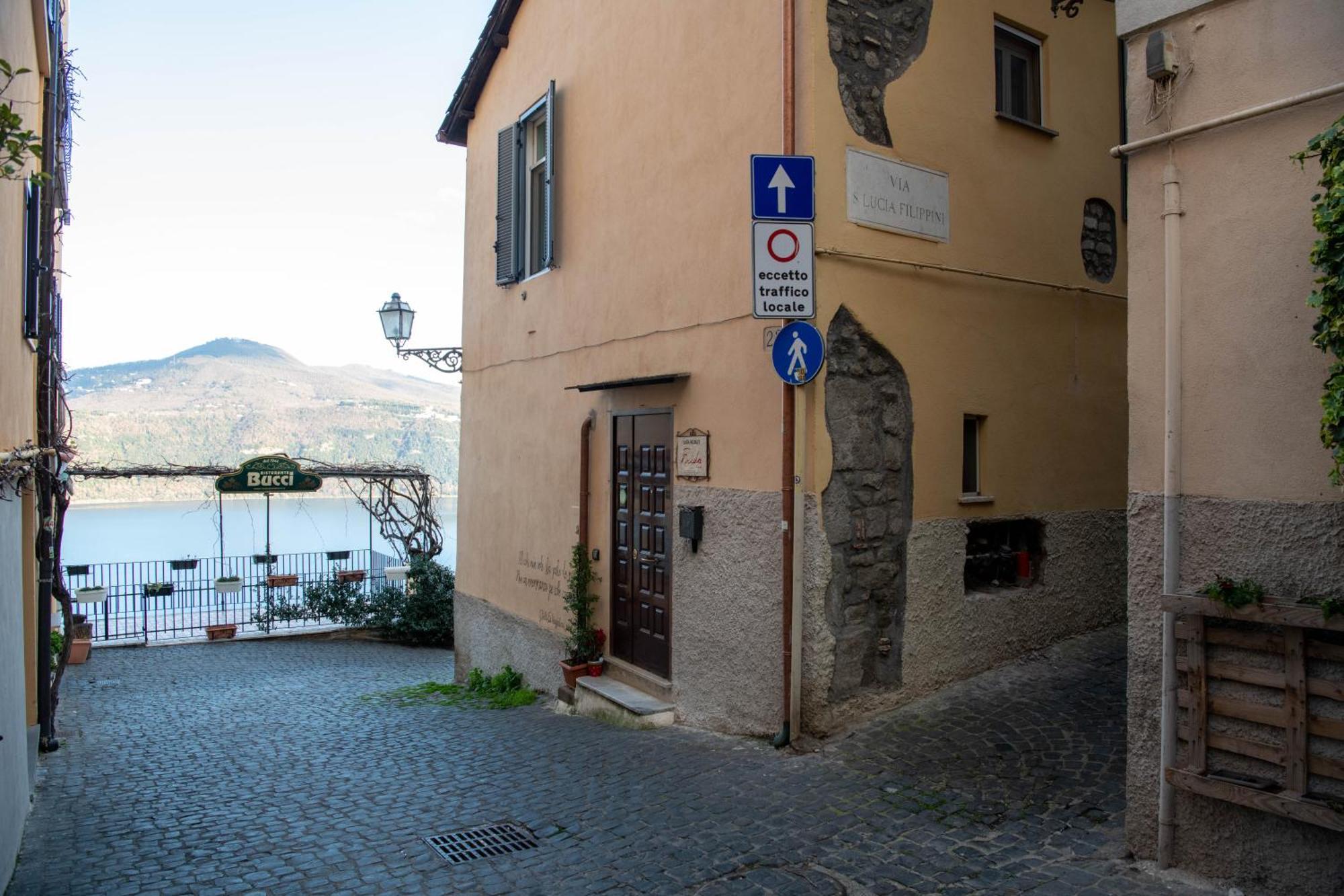 B&B Carpe Diem Vista Lago Castel Gandolfo Exteriér fotografie